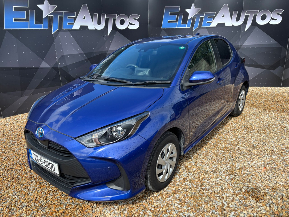 Toyota Yaris X Spec Hybrid 1.5