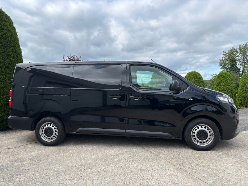 2023 Opel Vivaro 1.5L Diesel For Sale Images