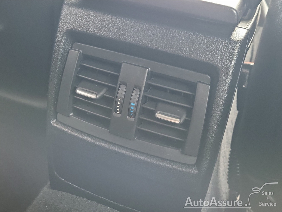 BMW 1 Series 116I SE *** Half Leather Interior / Reversing Camera / Daytime LED *** — thumbnail 28