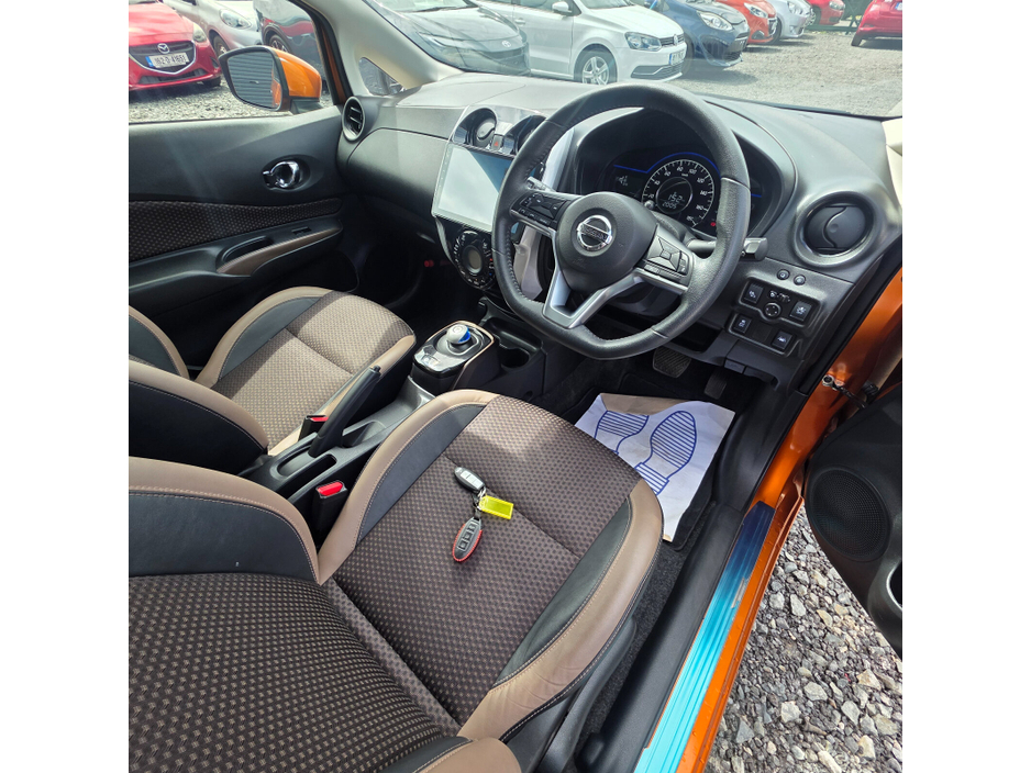 Nissan Note 1.2 5dr. SV 15 Inch Alloys — thumbnail 11