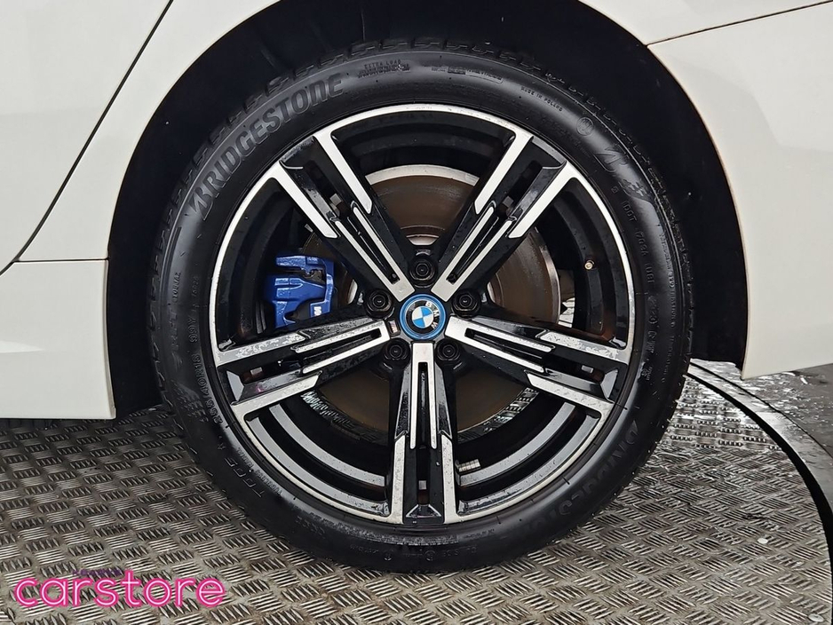 BMW 3 Series 330E M Sport Auto Massive Spec — thumbnail 14