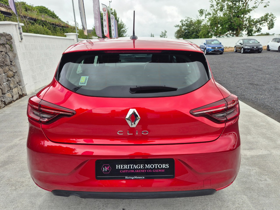 2022 Renault Clio 1L Petrol For Sale Images