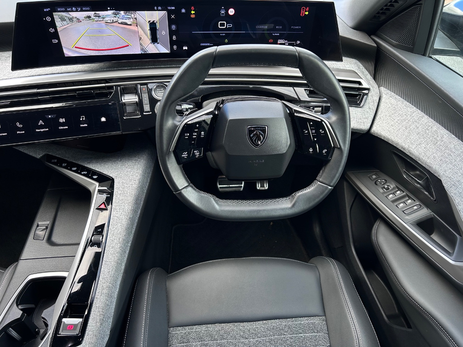 2025 Peugeot 3008 1.2L Petrol For Sale Images