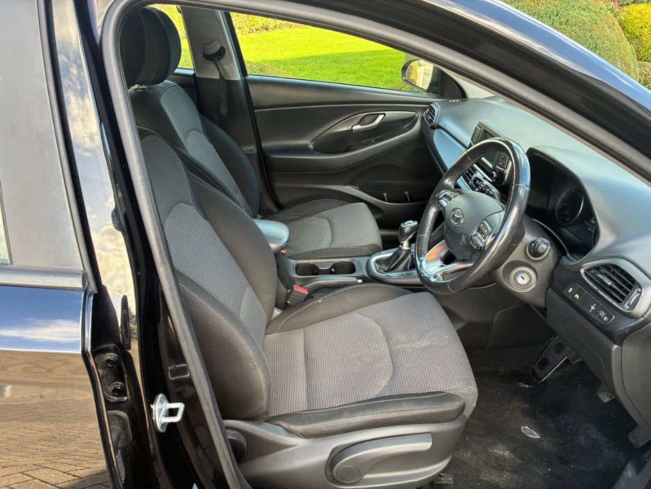 2018 Hyundai i30 1.6L Diesel For Sale Images