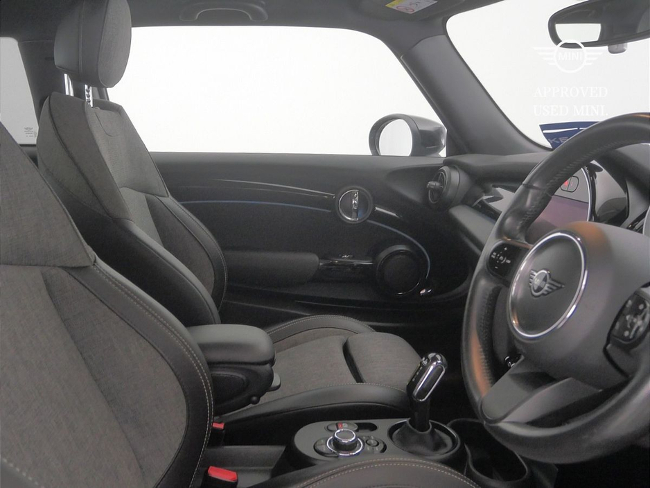 2023 MINI Hatch ElectricL Electric For Sale Images