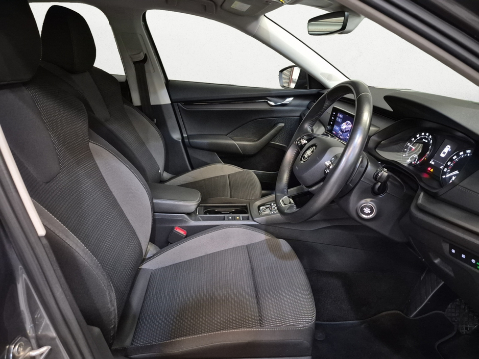 Skoda Octavia AMBITION 2.0 TDI Auto 115 — thumbnail 17