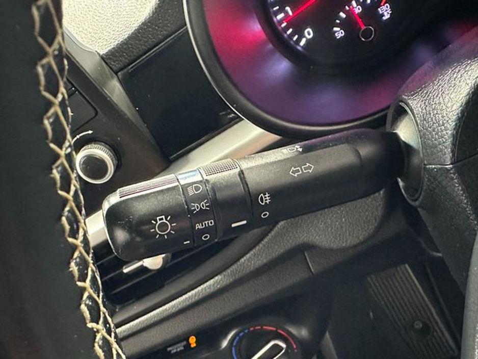 Kia Picanto 1.0 Petrol — thumbnail 15