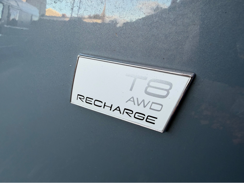 2023 Volvo XC90 2L Petrol Plug-in Hybrid For Sale Images