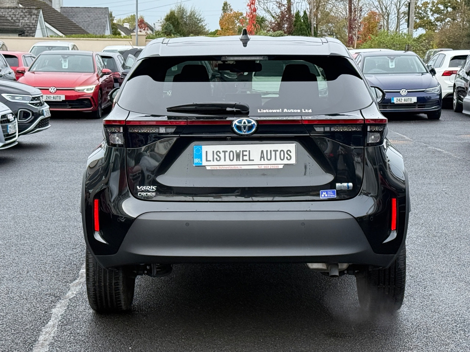 2023 Toyota Yaris Cross 1.5L Petrol Hybrid For Sale Images