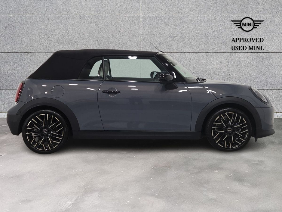 2025 MINI Convertible 2L Petrol For Sale Images