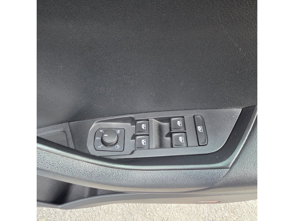 2021 Skoda Karoq 1.5L Petrol For Sale Images
