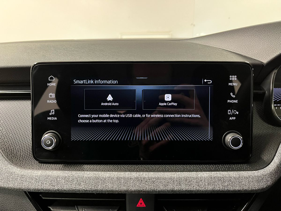Skoda Kamiq Selection 1.0TSI 115HP - Parking Sensors - Climate Control - Cruise Control - Auto Lights/Wipers - Apple CarPlay/Android Auto — thumbnail 15