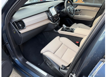 2025 Volvo XC90 2L Petrol Plug-in Hybrid For Sale Images