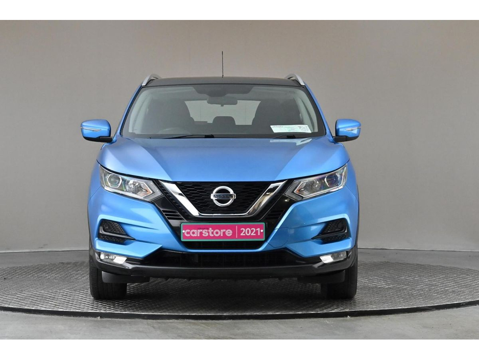 Nissan Qashqai 1.3 PET SE DCT *PANORAMIC ROOF*REVERSE CAM* — thumbnail 2