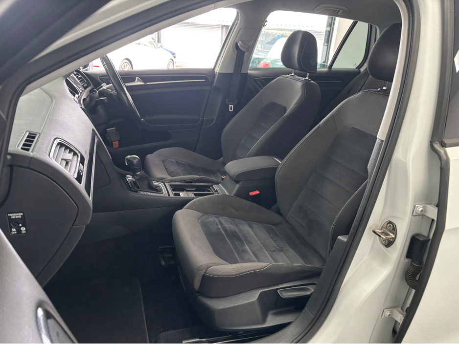 2015 Volkswagen Golf 1.4L Petrol For Sale Images