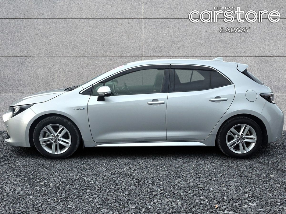Toyota Corolla Sports Hybrid G — thumbnail 6