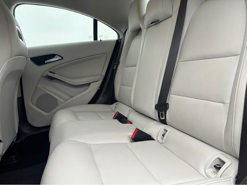 2018 Mercedes-Benz CL Class 1.6L Petrol For Sale Images