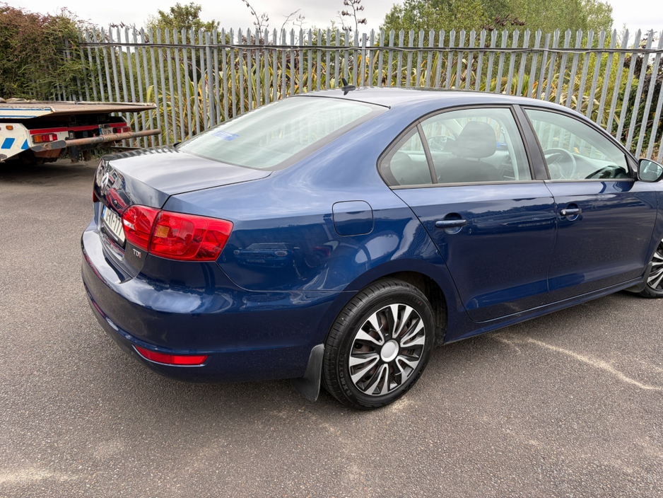 2012 Volkswagen Jetta 1.6L Diesel For Sale Images