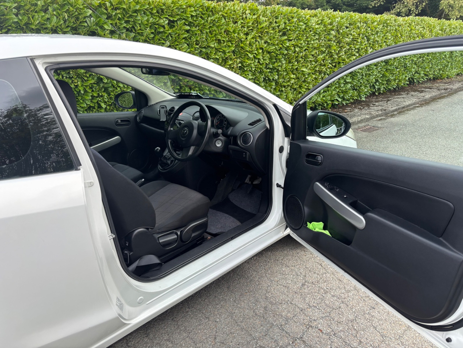 Mazda Mazda2 1.3 TS2 3DR — thumbnail 13