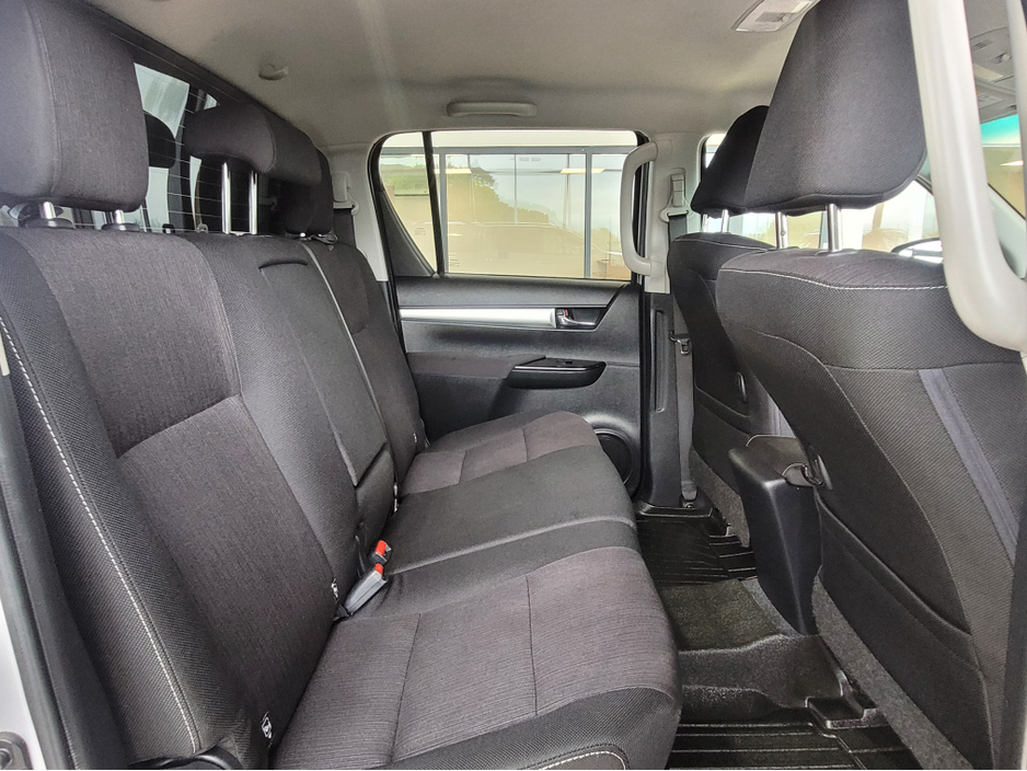 2018 Toyota Hilux 2.4L Diesel For Sale Images