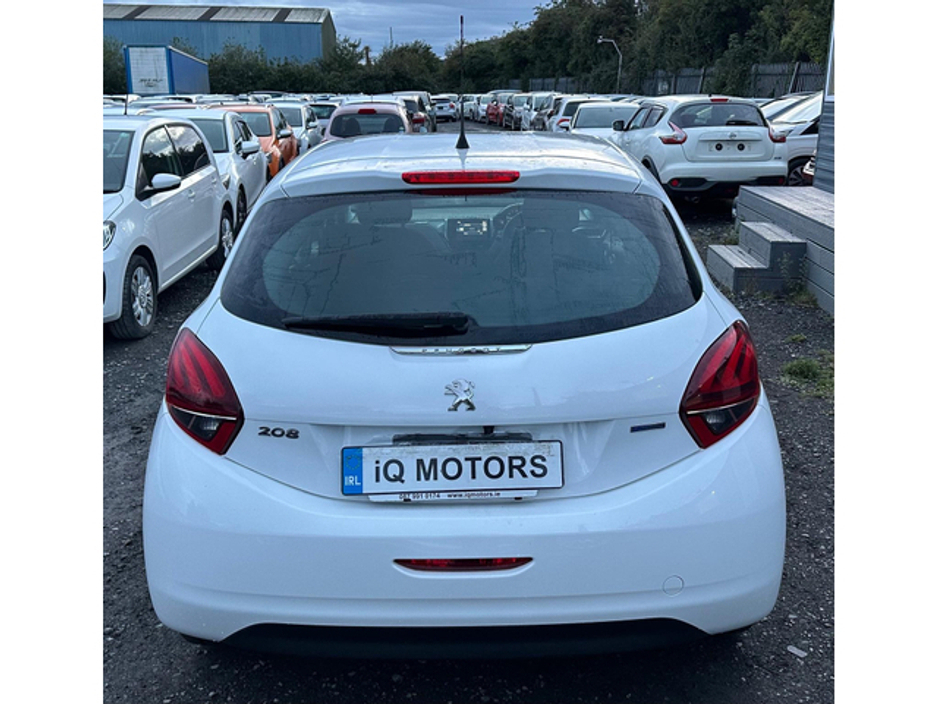 Peugeot 208 Puretech 1.2L Petrol Automatic (2763) — thumbnail 11