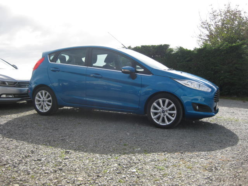 2017 Ford Fiesta 1.2L Petrol For Sale Images