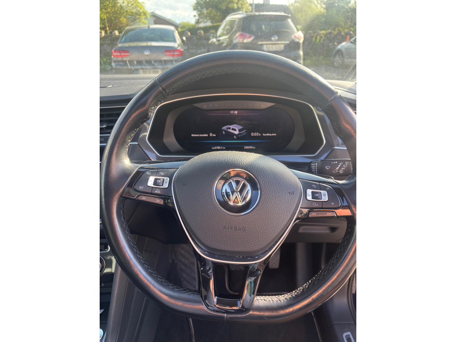 2017 Volkswagen Tiguan 2L Diesel For Sale Images