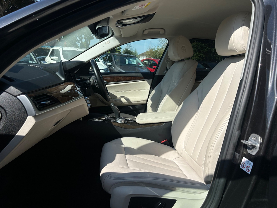 2018 BMW 5 Series 2L Petrol Plug-in Hybrid For Sale Images