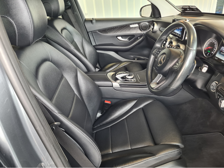 2017 Mercedes-Benz GLC Class 2.1L Diesel For Sale Images