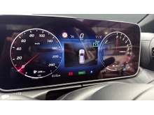 2024 Mercedes-Benz C Class 2L Petrol Plug-in Hybrid For Sale Images