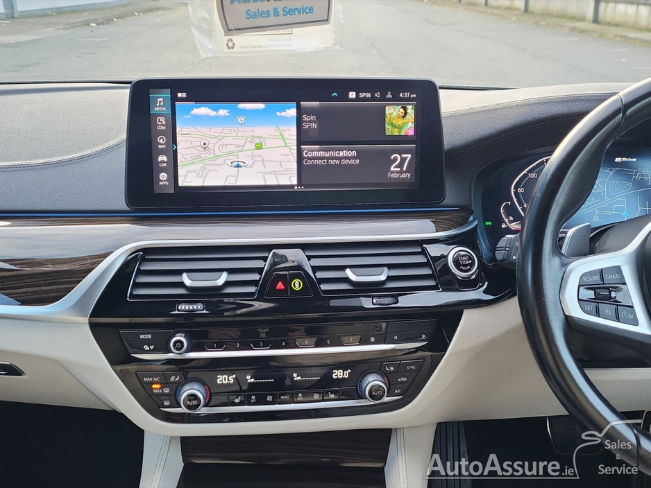 2023 BMW 5 Series 2L Petrol Plug-in Hybrid For Sale Images