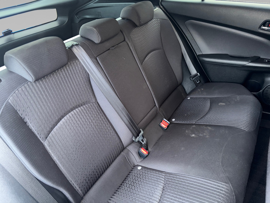 Toyota Prius 1.8 Petrol Hybrid Auto — thumbnail 13