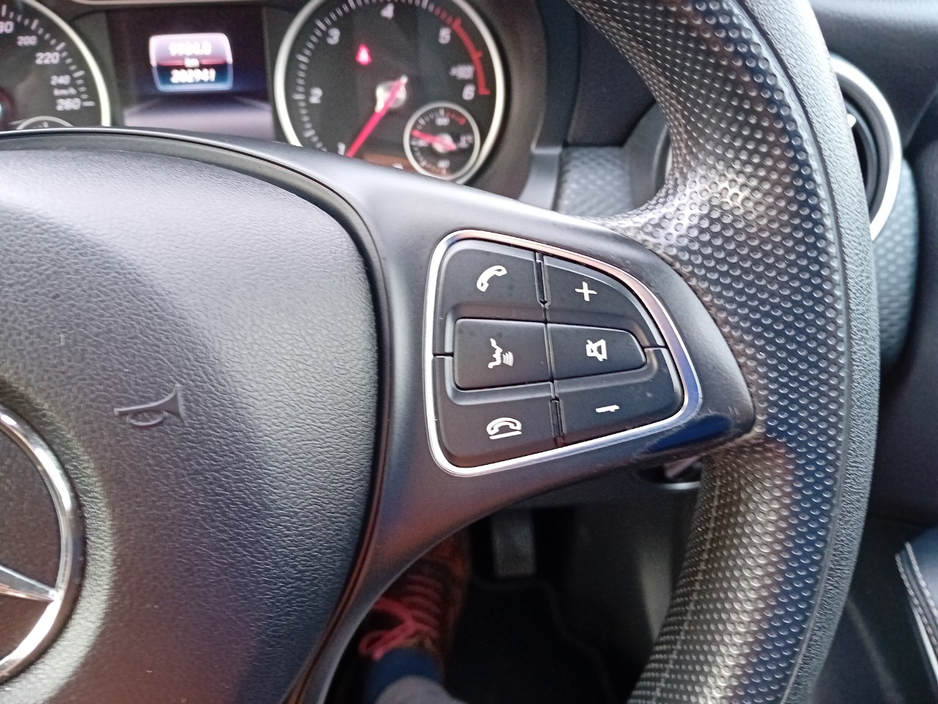 2018 Mercedes-Benz A Class 1.5L Diesel For Sale Images