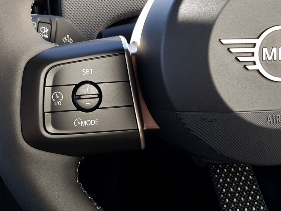 2024 MINI Hatch 1.5L Petrol For Sale Images