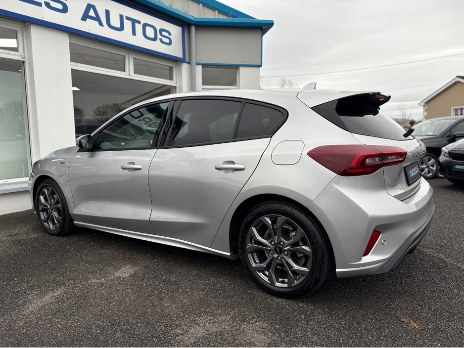 2024 Ford Focus 1L Hybrid For Sale Images