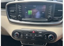 2016 Kia Sorento 2.2L Diesel For Sale Images