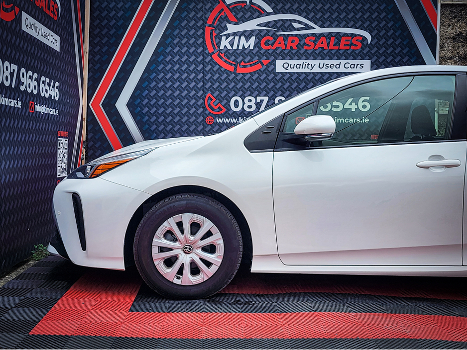 2022 Toyota Prius 1.8L Petrol Hybrid For Sale Images