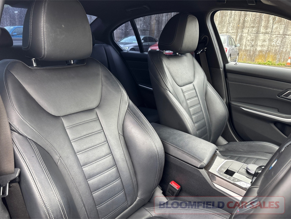 BMW 3 Series 320D MSPORT , AUTO // PRISTINE — thumbnail 11