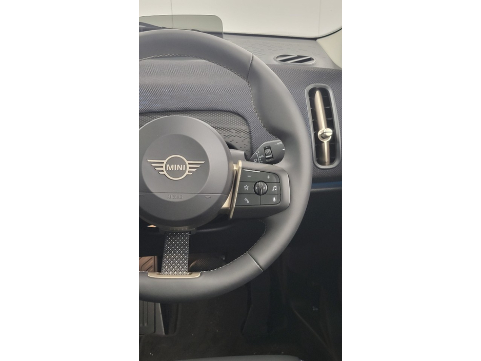 2025 MINI Countryman 0L Electric For Sale Images