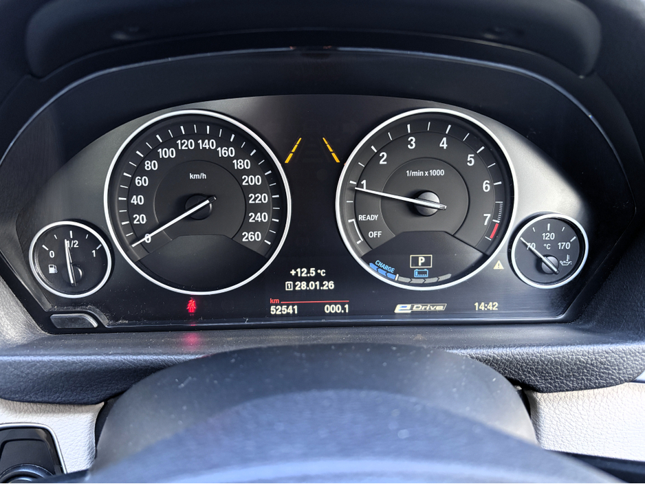 2016 BMW 3 Series 2L Petrol Plug-in Hybrid For Sale Images