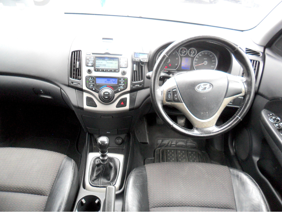 2010 Hyundai i30 1.6L Diesel For Sale Images