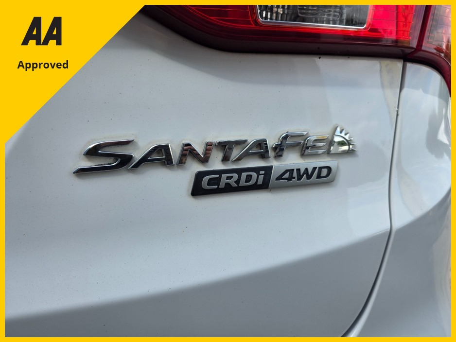 2014 Hyundai Santa Fe 2.2L Diesel For Sale Images