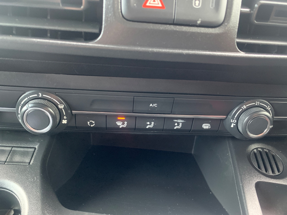 2023 Peugeot Partner 1.5L Diesel For Sale Images