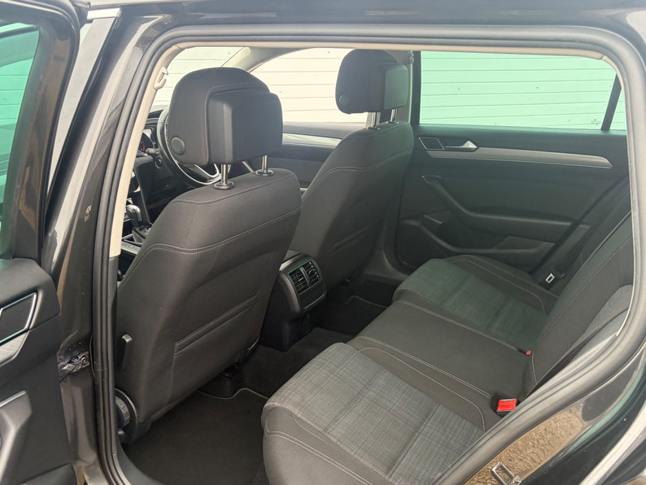 2021 Volkswagen Passat 2L Diesel For Sale Images
