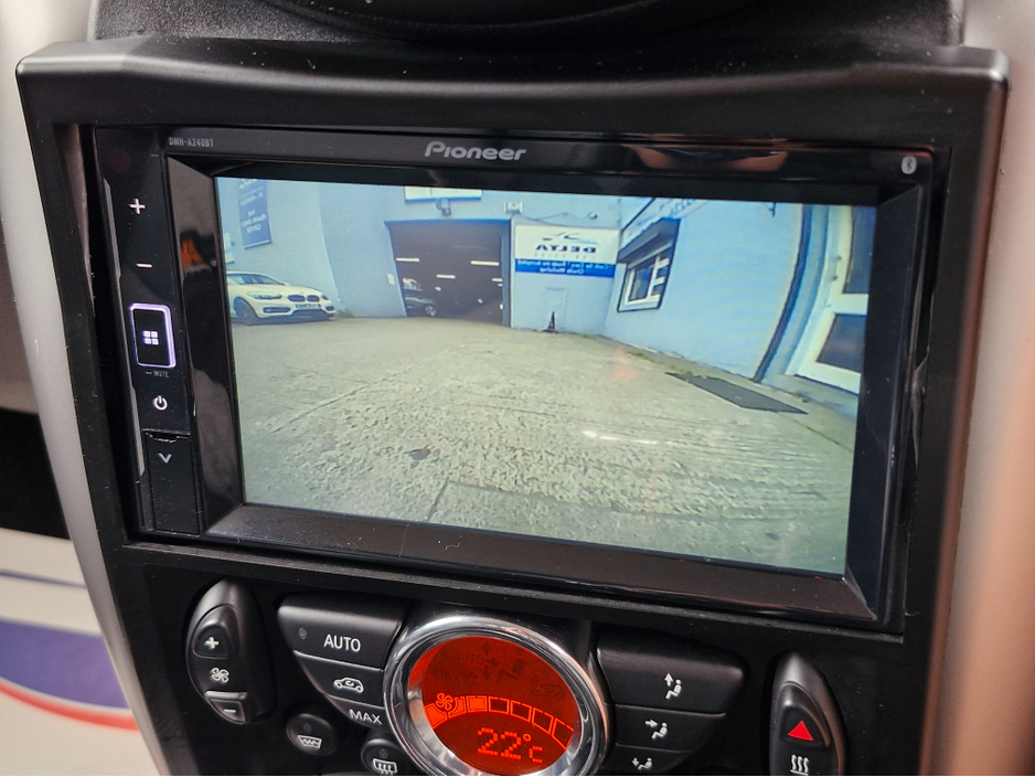 2014 MINI Countryman 1.6L Petrol For Sale Images