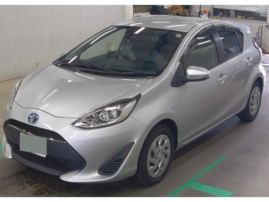 Toyota Aqua 1.5 Petrol Hybrid Auto