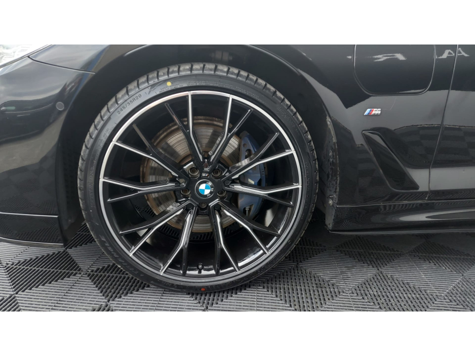 BMW 5 Series BMW 530e, M-Sport individual model plug in hybrid, auto, fully loaded with spec, 20"alloys — thumbnail 2
