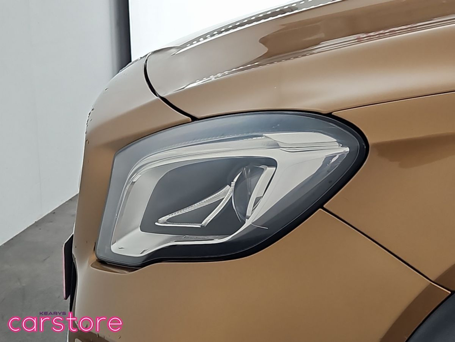 Mercedes-Benz GLA Class 1.6 Auto — thumbnail 17