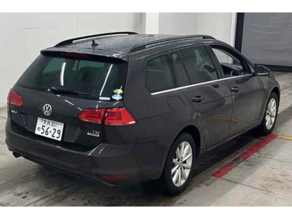 Volkswagen Golf 1.2 Petrol Auto Estate — thumbnail 4