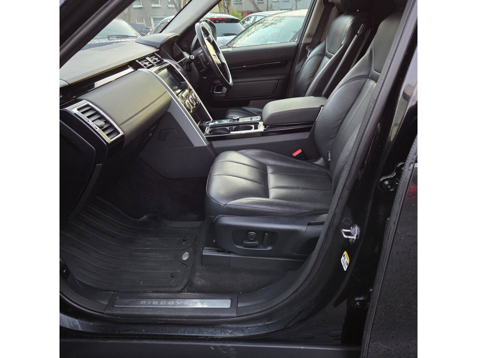 2019 Land Rover Discovery 3L Diesel For Sale Images